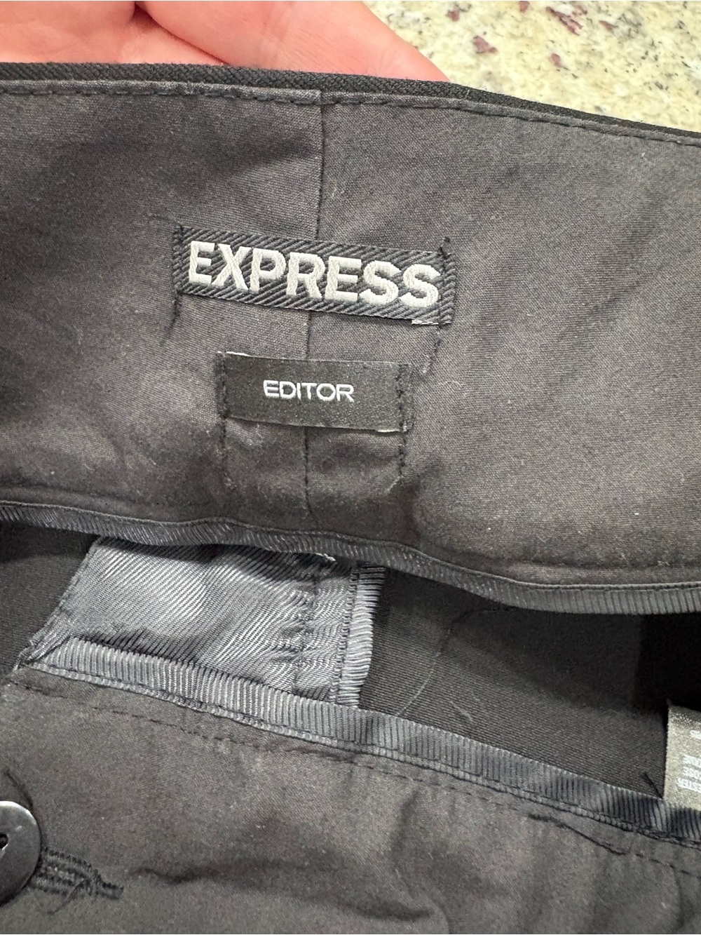 Express Editor fit black dress pants woman’s 8 Short GUC - Picture 4 of 9
